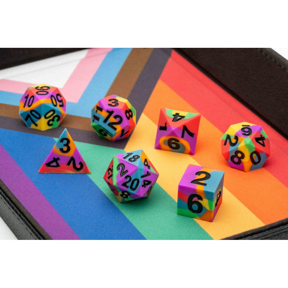 Fanroll: 16mm Pride Sharp Edge Silicone Rubber Poly Dice Set: Rainbow Flag