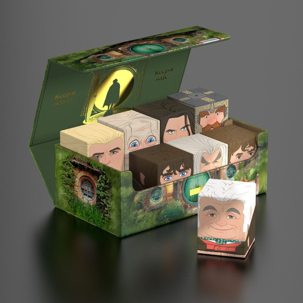 Ultimate Guard Squaroes – Collectors Case – The Lord of the Rings: Hobbiton