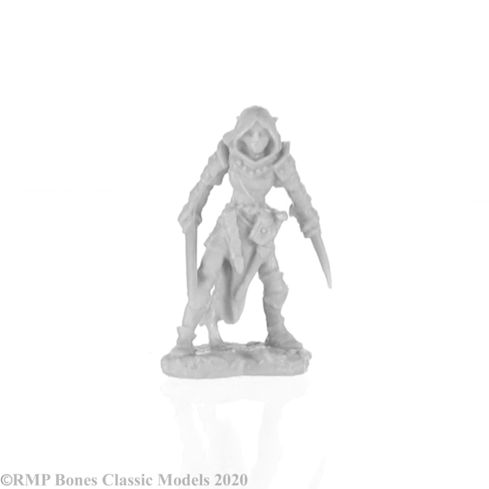 Shardis, Female Elf Rogue